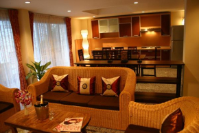 Отель Tolmaj Family Apartment  Ао Нанг 